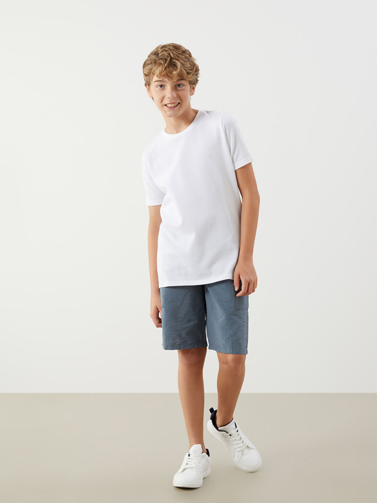 LCW Kids Beli Lastikli Erkek Çocuk Kargo Şort