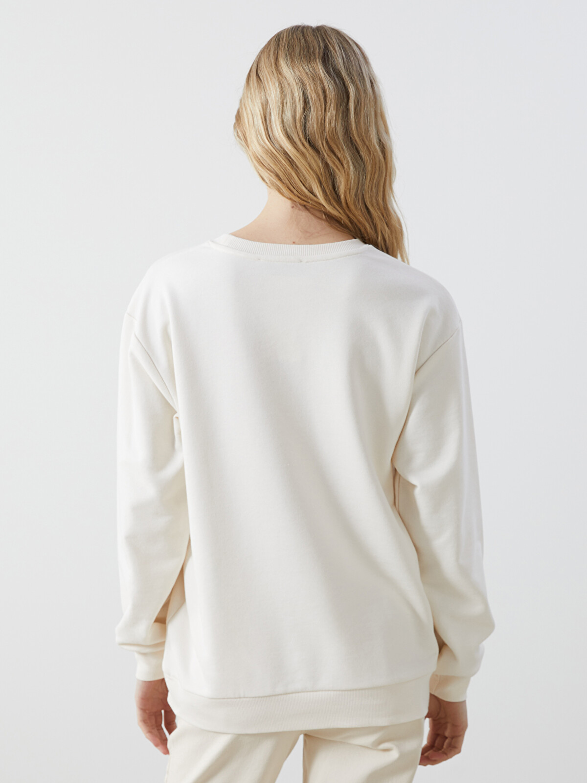 XSIDE Bisiklet Yaka Baskılı Oversize Kadın Sweatshirt - S5GP17Z8