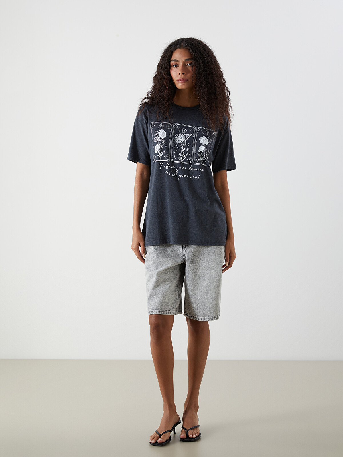 XSIDE Crew Neck Floral Women's T-Shirt - S5GR89Z8-VDL - LC Waikiki
