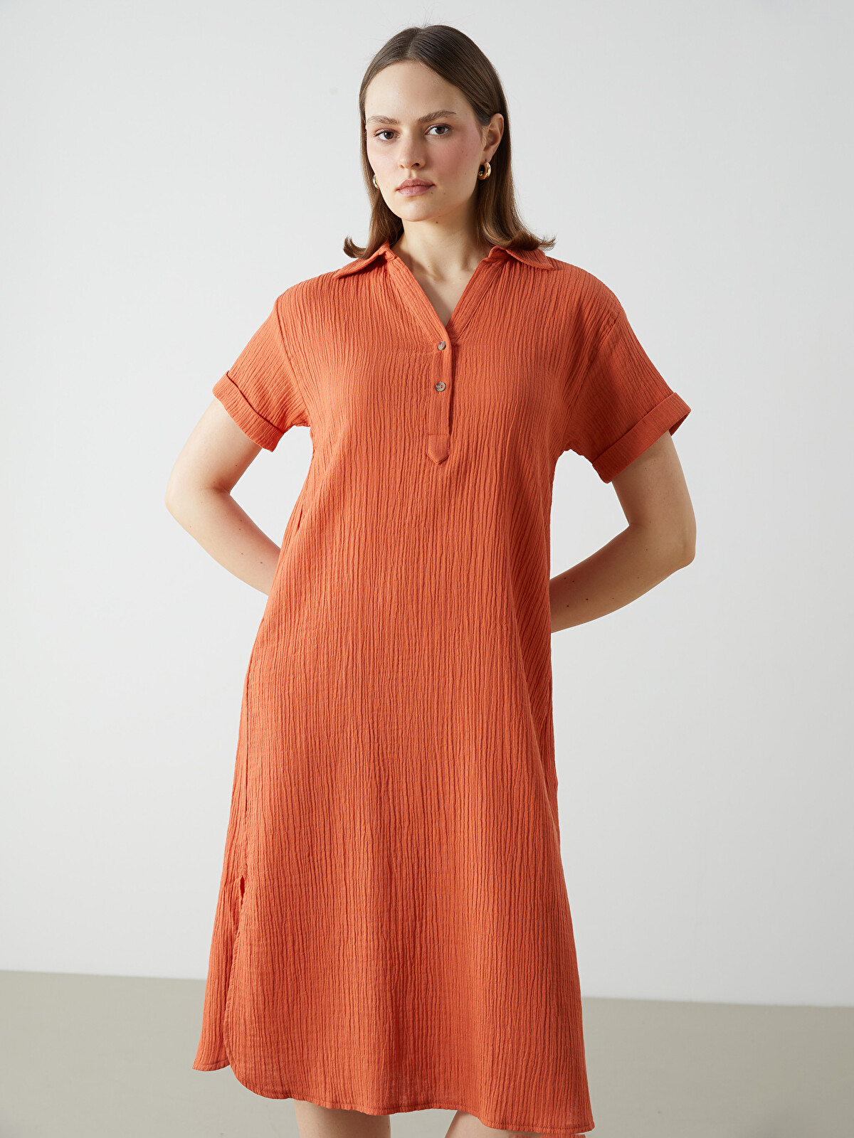 LCWAIKIKI Classic Collared Neck Oversize Muslin Women's Dress