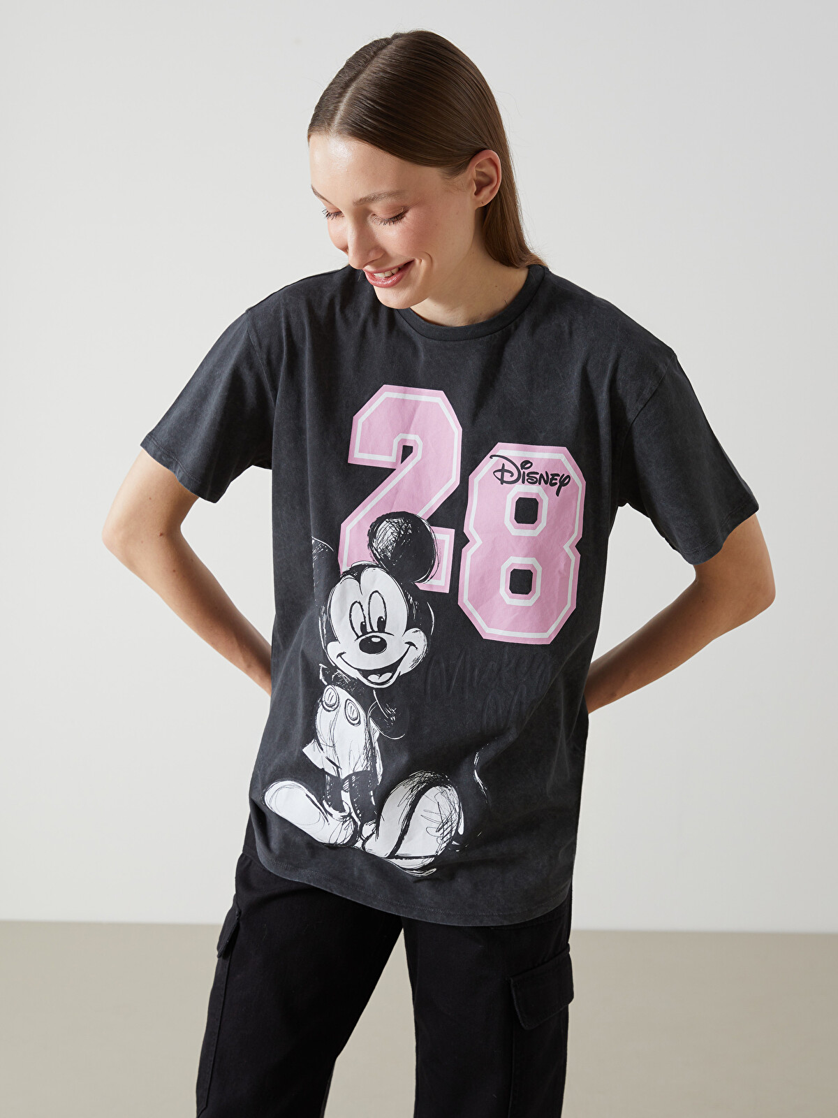 XSIDE Bisiklet Yaka Mickey Mouse Baskılı Kadın Tişört - S5GV63Z8