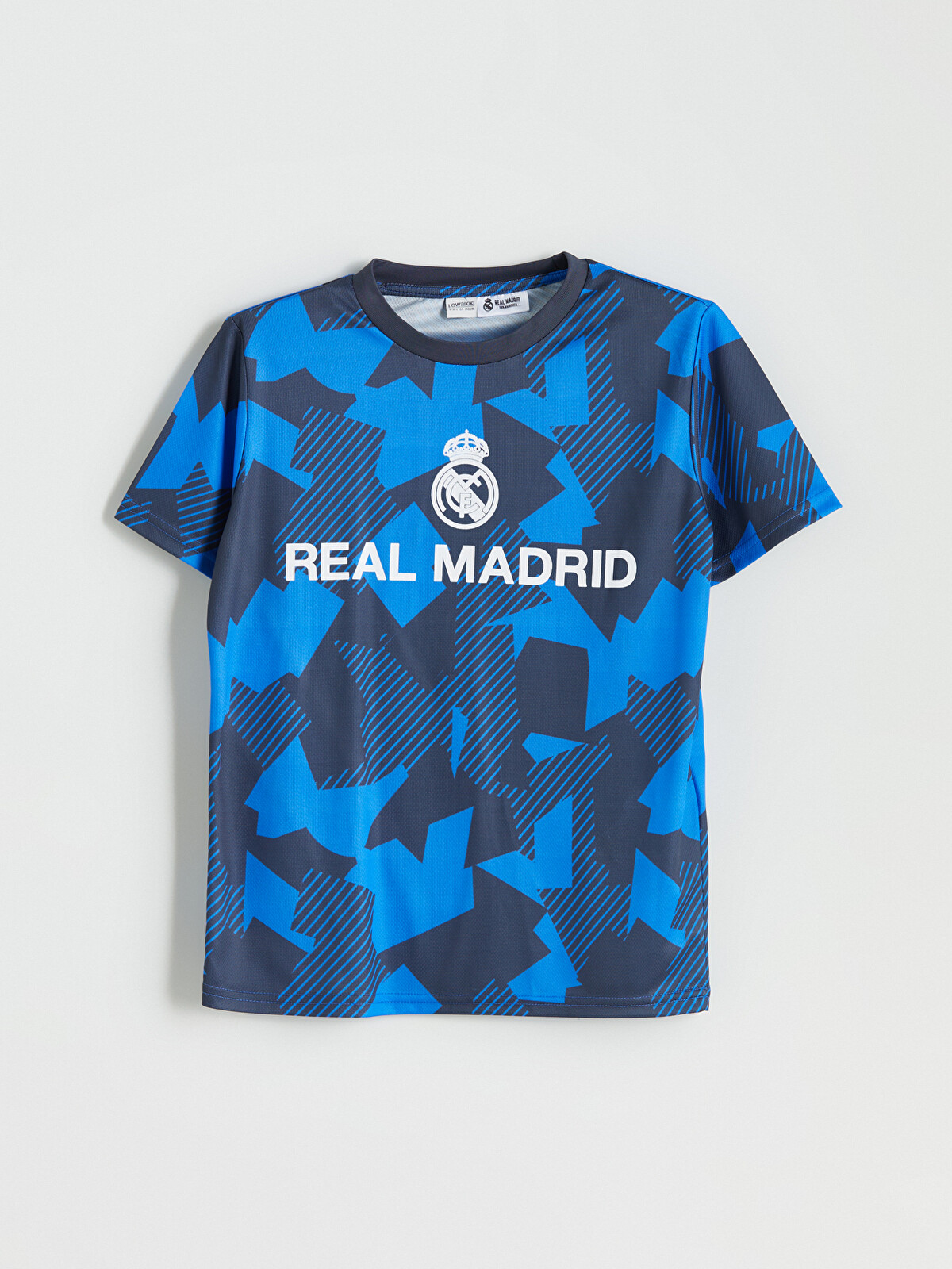 LCW Kids Crew Neck Real Madrid Printed Boys' T-shirt - S5H239Z4