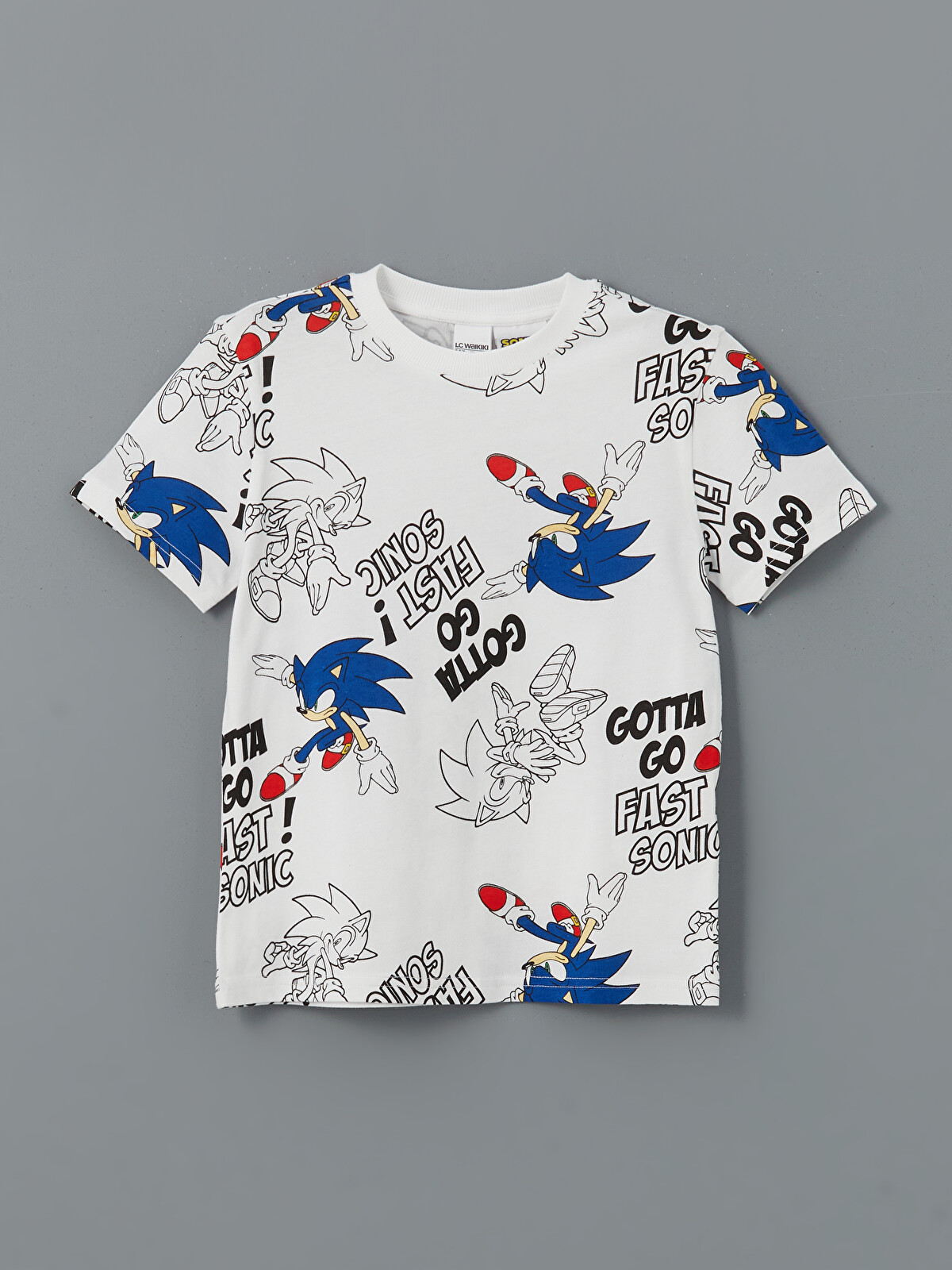 LCW Kids Bisiklet Yaka Sonic Baskılı Erkek Çocuk Tişört Ve Şort