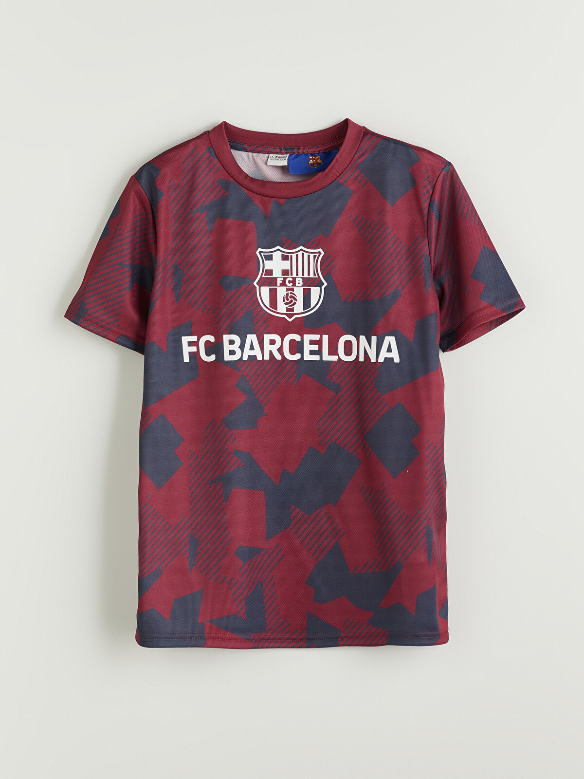 LCW Kids Bordo Bisiklet Yaka Barcelona Baskılı Erkek Çocuk Tişört