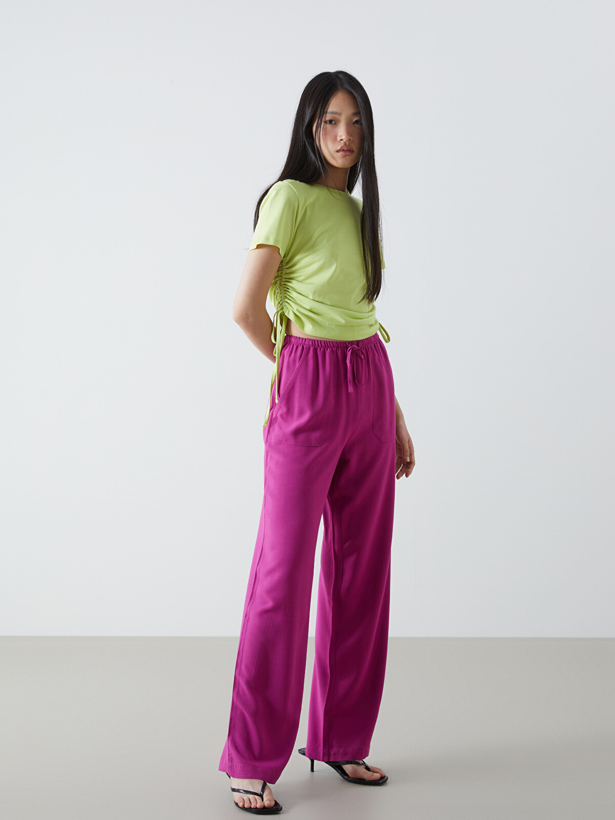 LCWAIKIKI Classic Elasticated Waist Poplin Women's Trousers