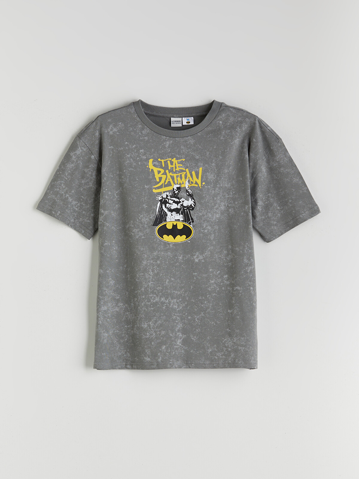 LCW Kids Bisiklet Yaka Batman Baskılı Erkek Çocuk Tişört