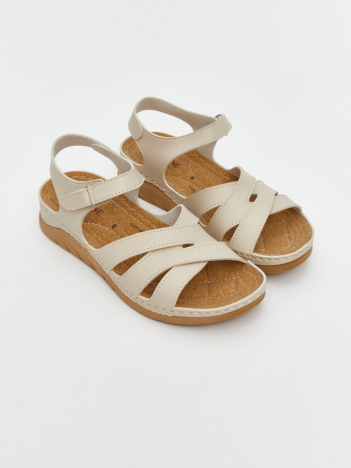 Jasmine Life Bej Çapraz Görünümlü Kadın Sandalet - S5JC82Z8-FM2 | LCW Jasmine Life Bej Çapraz Görünümlü Kadın Sandalet - S5JC82Z8-FM2 | LCW