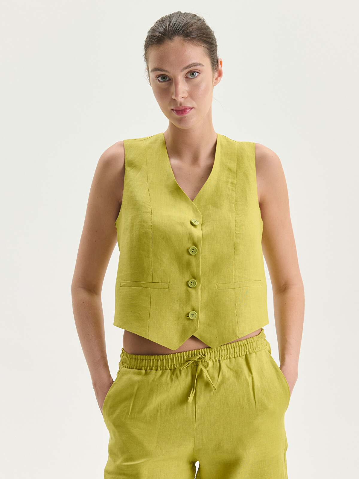 LCWAIKIKI Classic V Neck 100% Linen Women's Classic Vest
