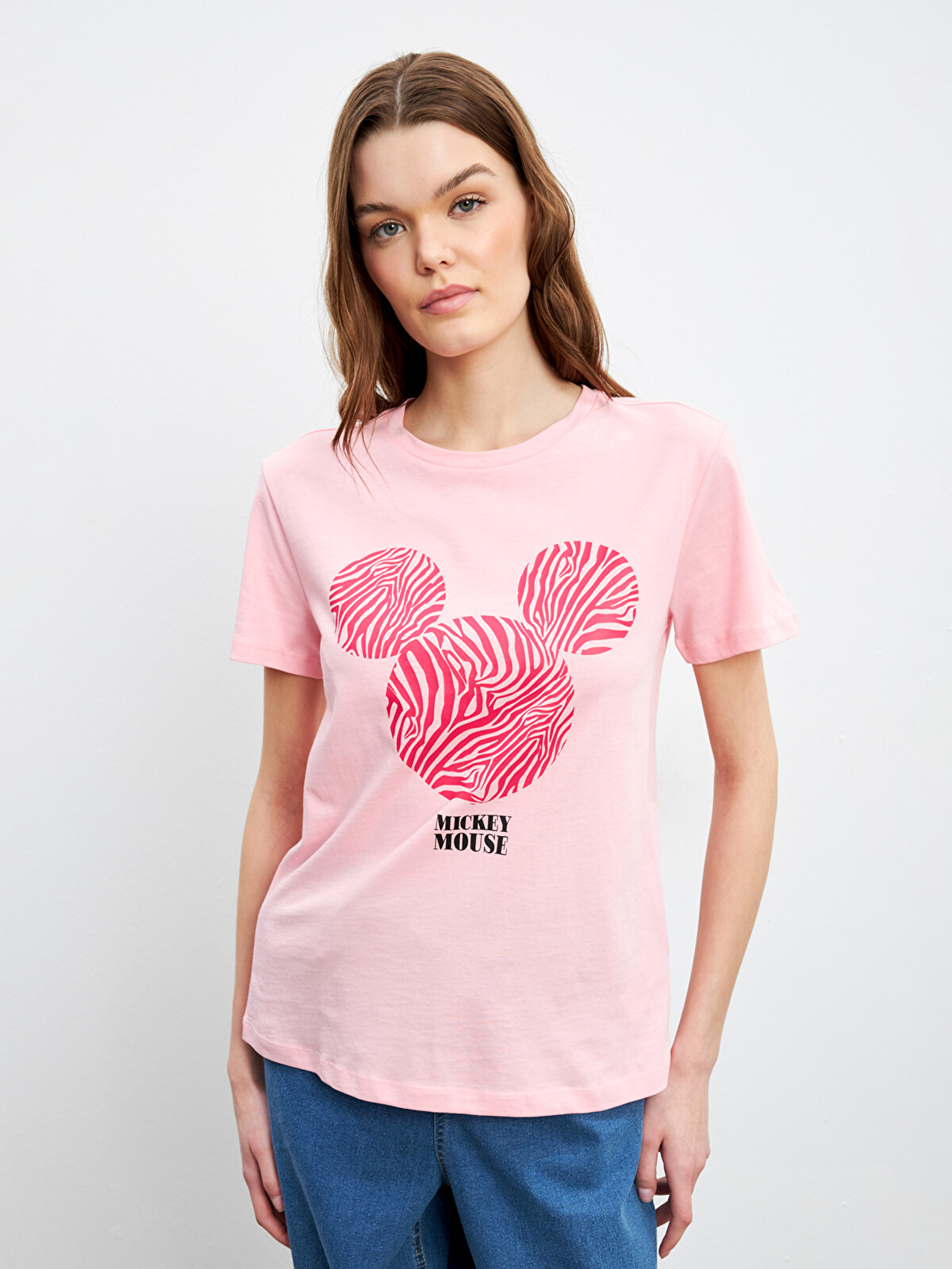 LCWAIKIKI Classic Bisiklet Yaka Mickey Mouse Baskılı Kadın Tişört