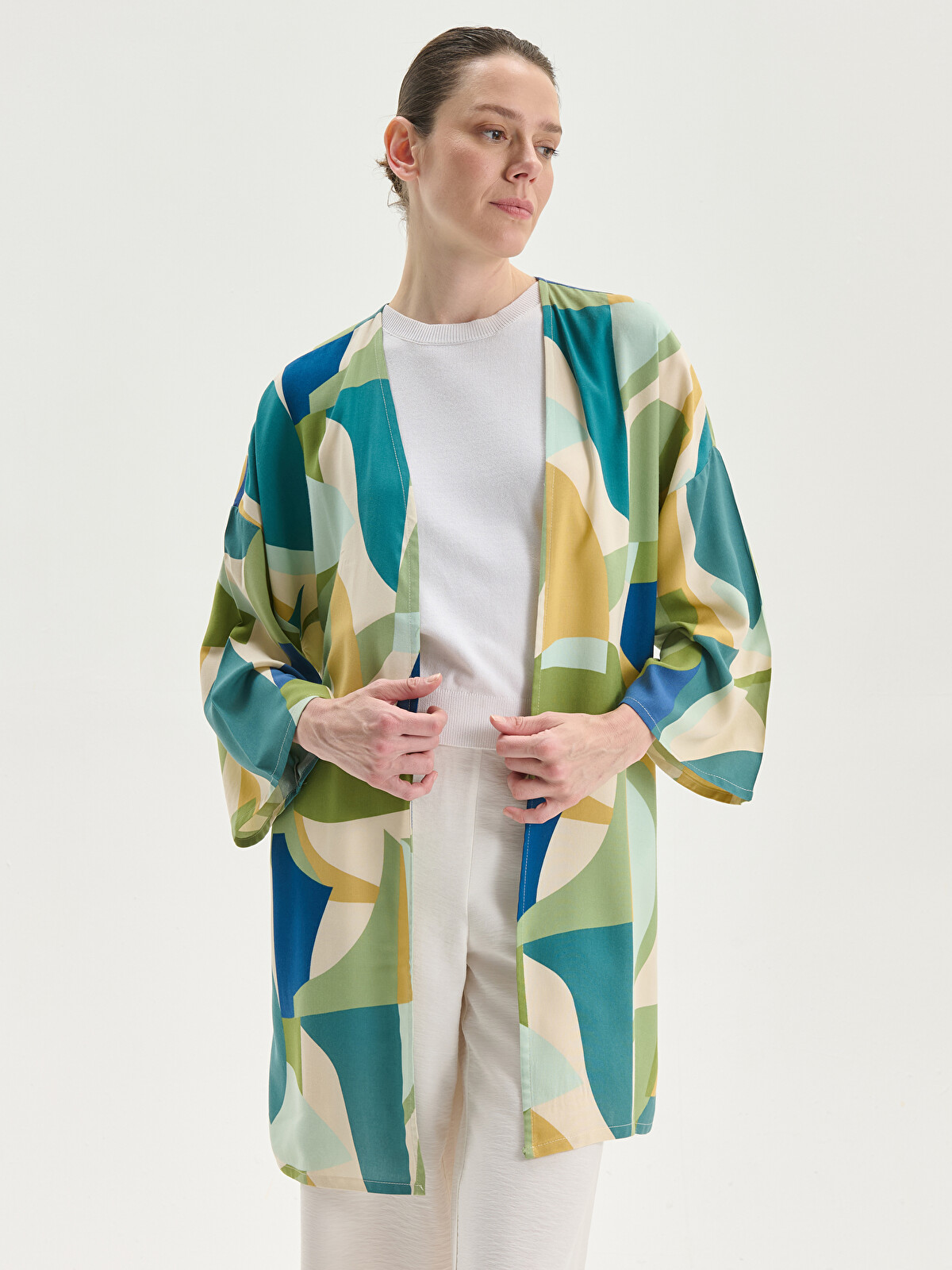 LCWAIKIKI Classic Shawl Collar Patterned Oversize Women's Kimono