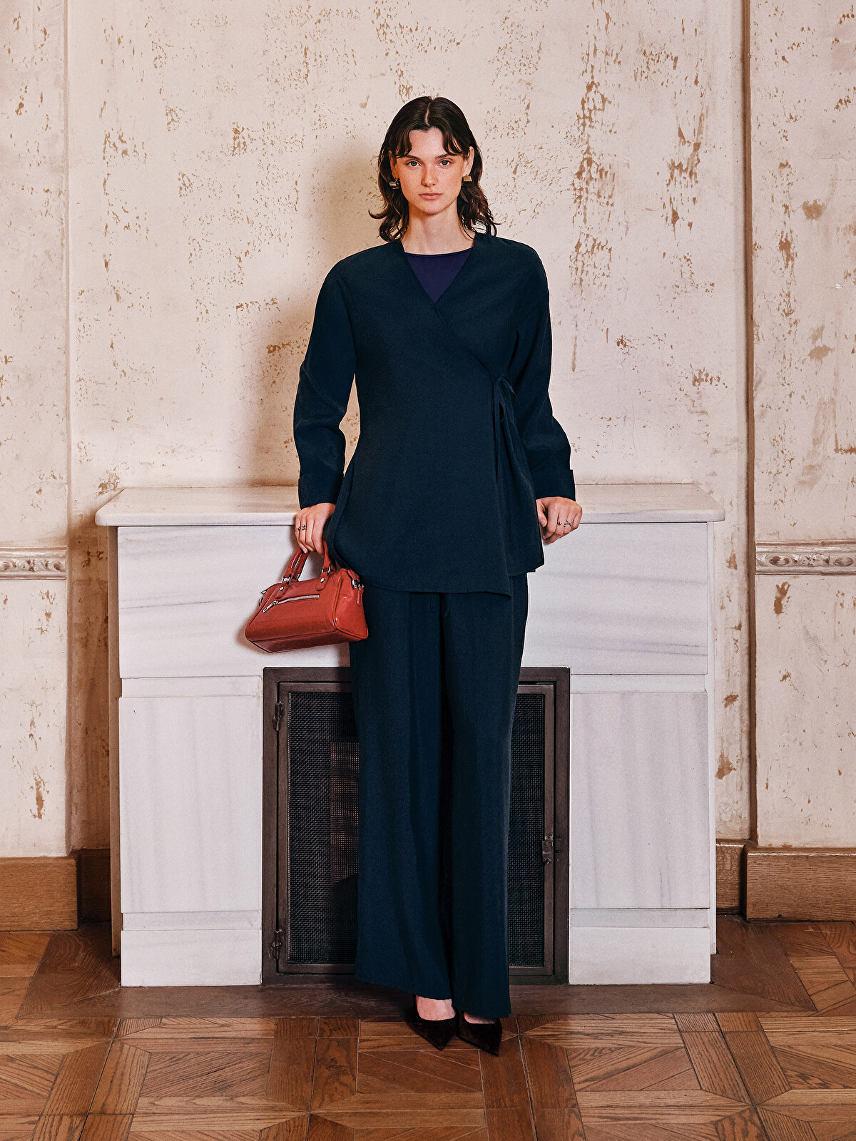 LCW Modest Lacivert Kruvaze Yaka Modal Karışımlı Kadın Kimono