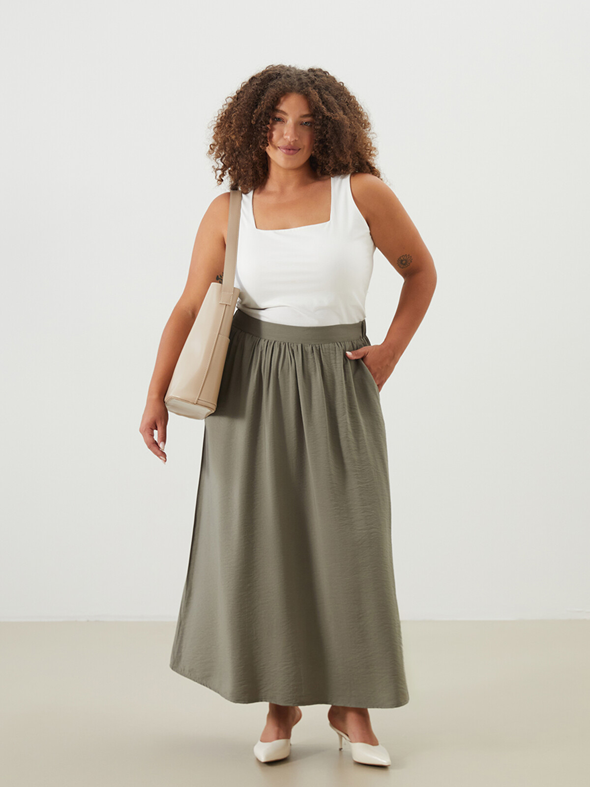 LCWAIKIKI Classic Pocketed Maxi Skirt - S5KL08Z8-R1D | LC Waikiki