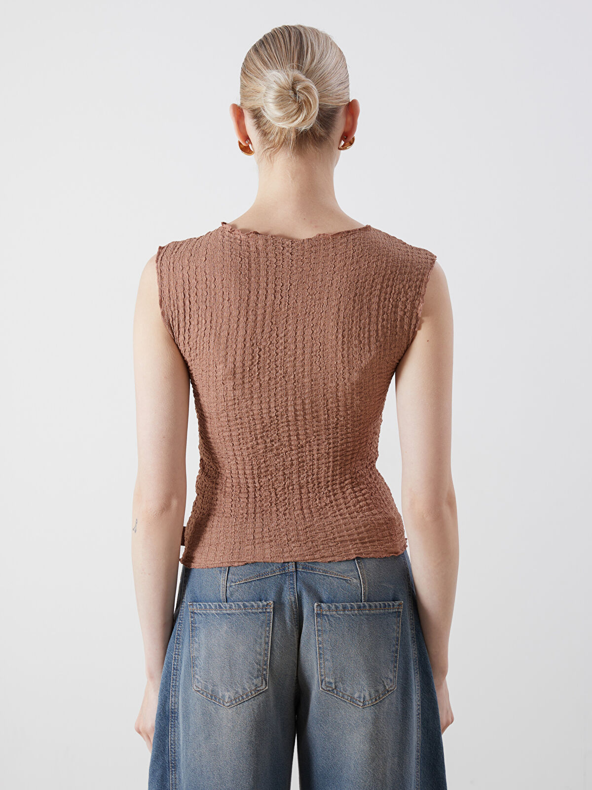 売れ筋商品|||ビーヤング シャツ レディース トップス BYJOSA - Blouse - tobacco brown LCWAIKIKI Classic Crew Neck Textured Blouse -S5KP16Z8-GTU