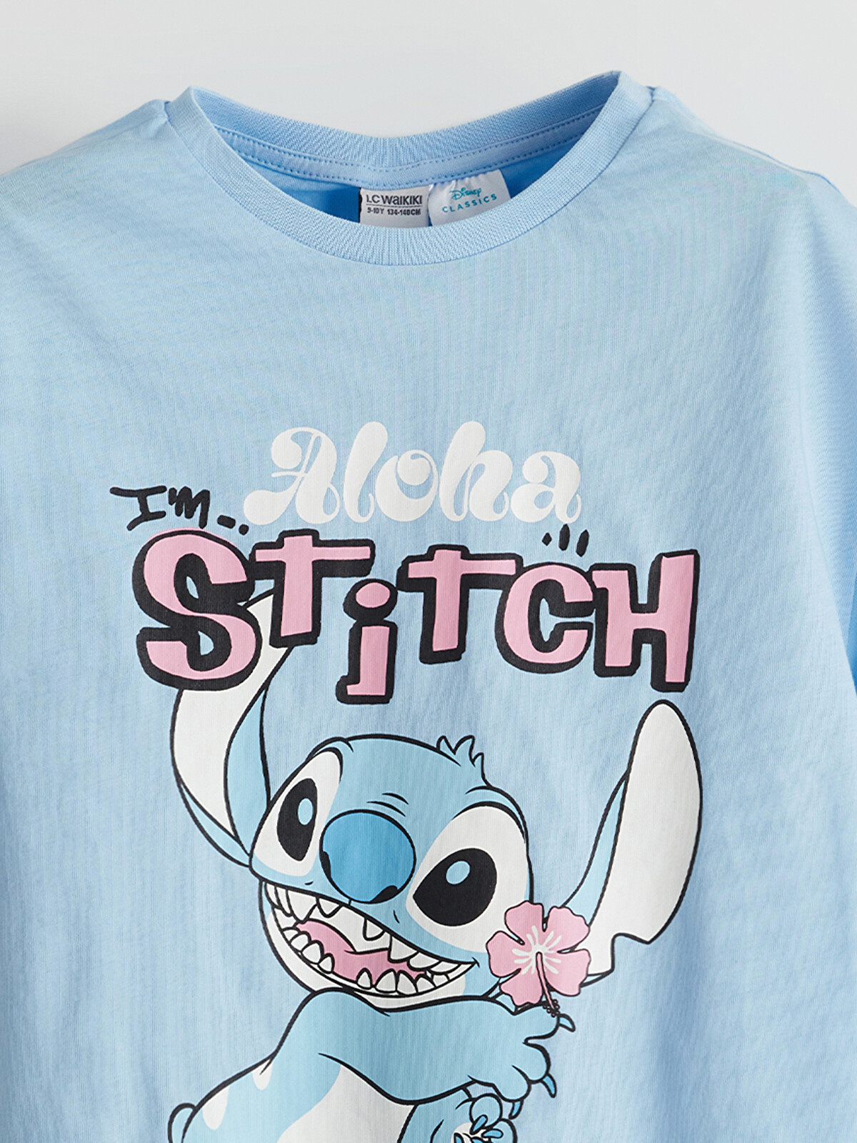 LCW Kids Mavi Bisiklet Yaka Stitch Baskılı Kız Çocuk Tişört