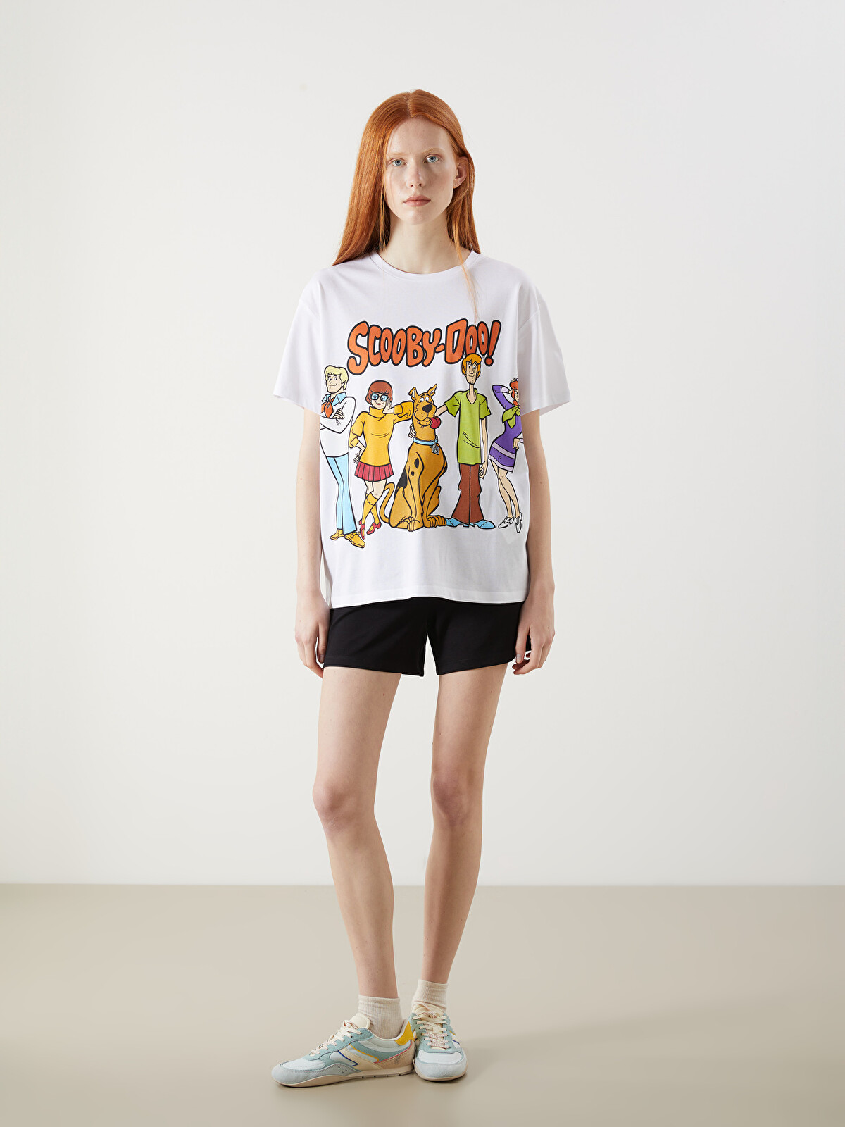 XSIDE Bisiklet Yaka Scooby Doo Lisanslı Kadın Tişört - S5L321Z8