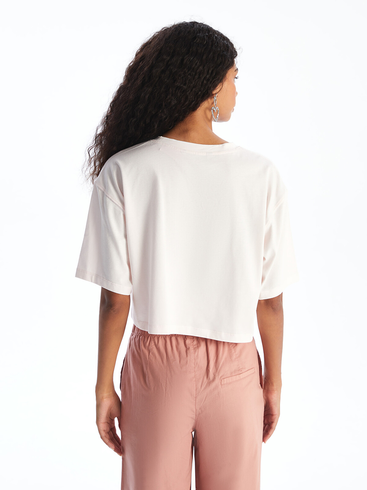 LCWAIKIKI Classic Bisiklet Yaka Barbie Baskılı Kadın Crop