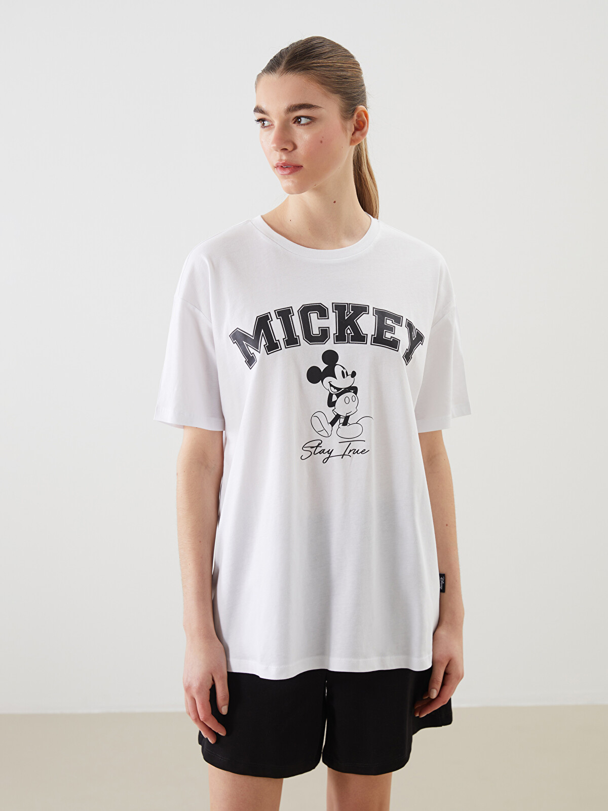 XSIDE Beyaz Mickey Mouse Baskılı %100 Pamuklu Kadın Tişört
