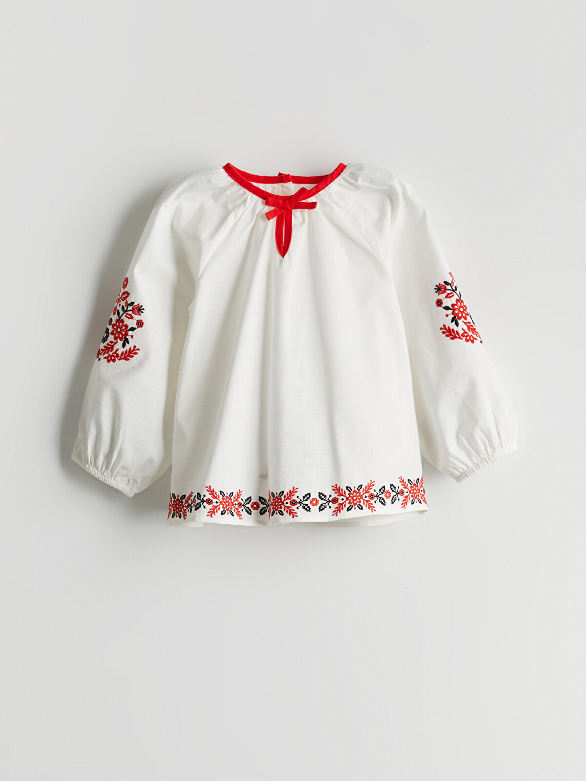 nulelu商品になります。 LCW Kids Квіткова блузка з бантом для дівчаток - S5N666Z1-R9J - LC