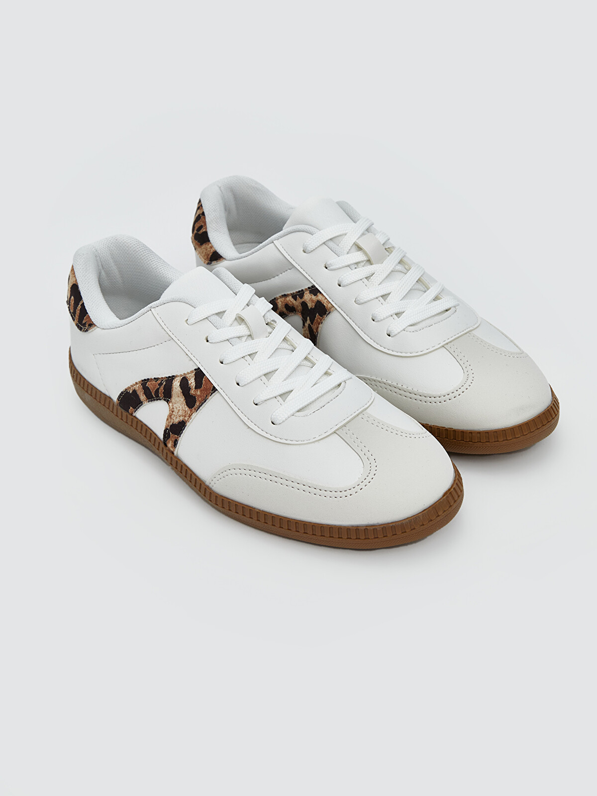 LCW STEPS Bağcıklı Kadın Spor Ayakkabı - S5NE92Z8-F9C | LC Waikiki