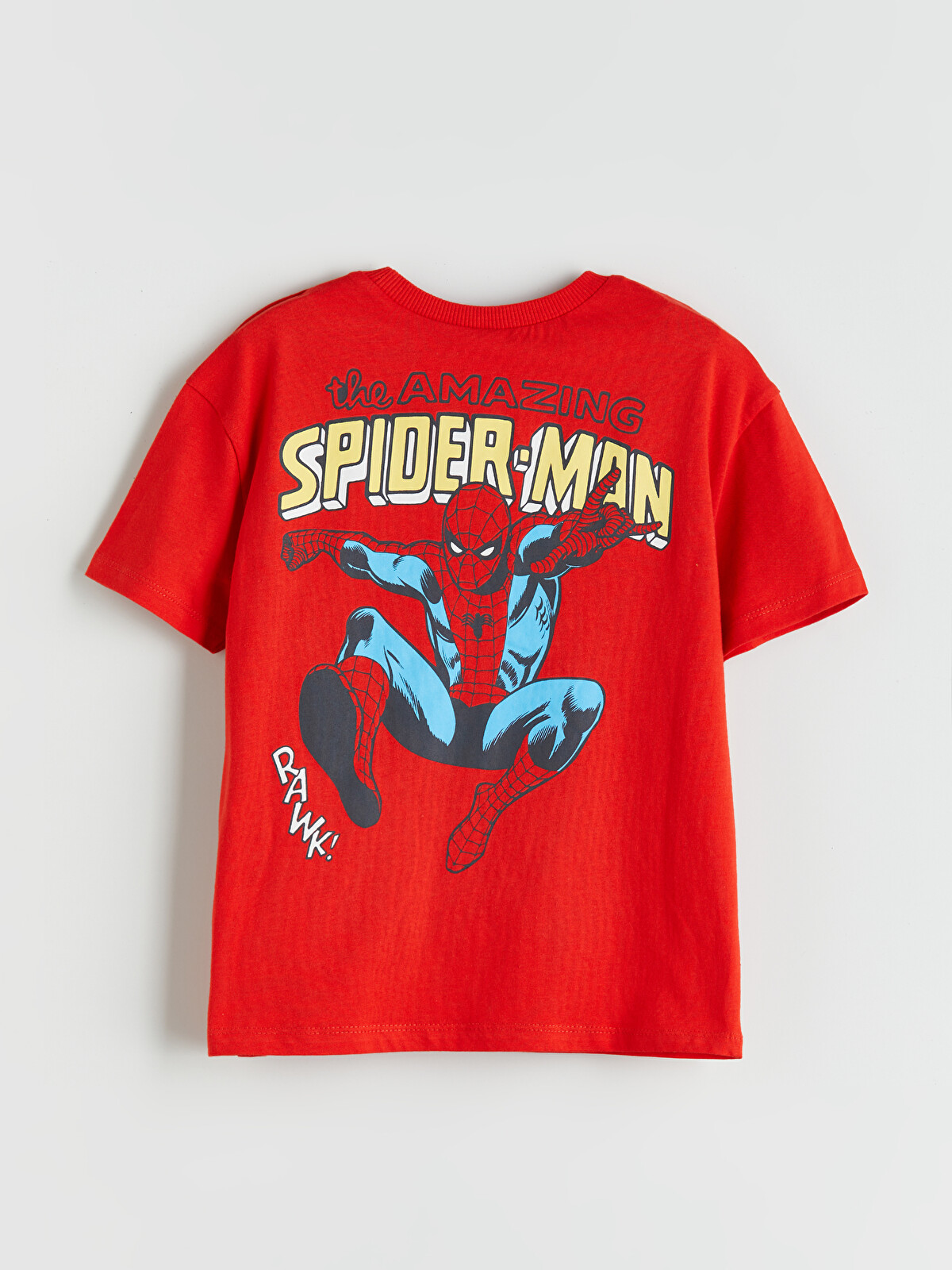 LCW Kids Kırmızı Bisiklet Yaka Spider-Man Lisanslı Erkek Çocuk