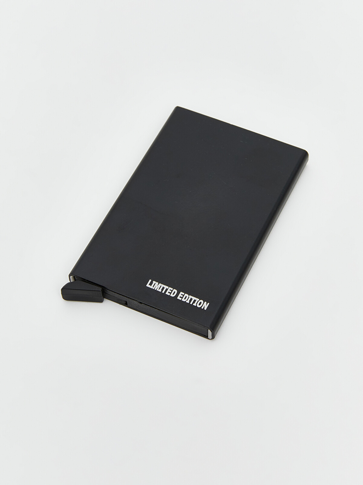 Marketing Management,16e ハードカバー l_20251-s5ob91z8-huc_a.jpg
