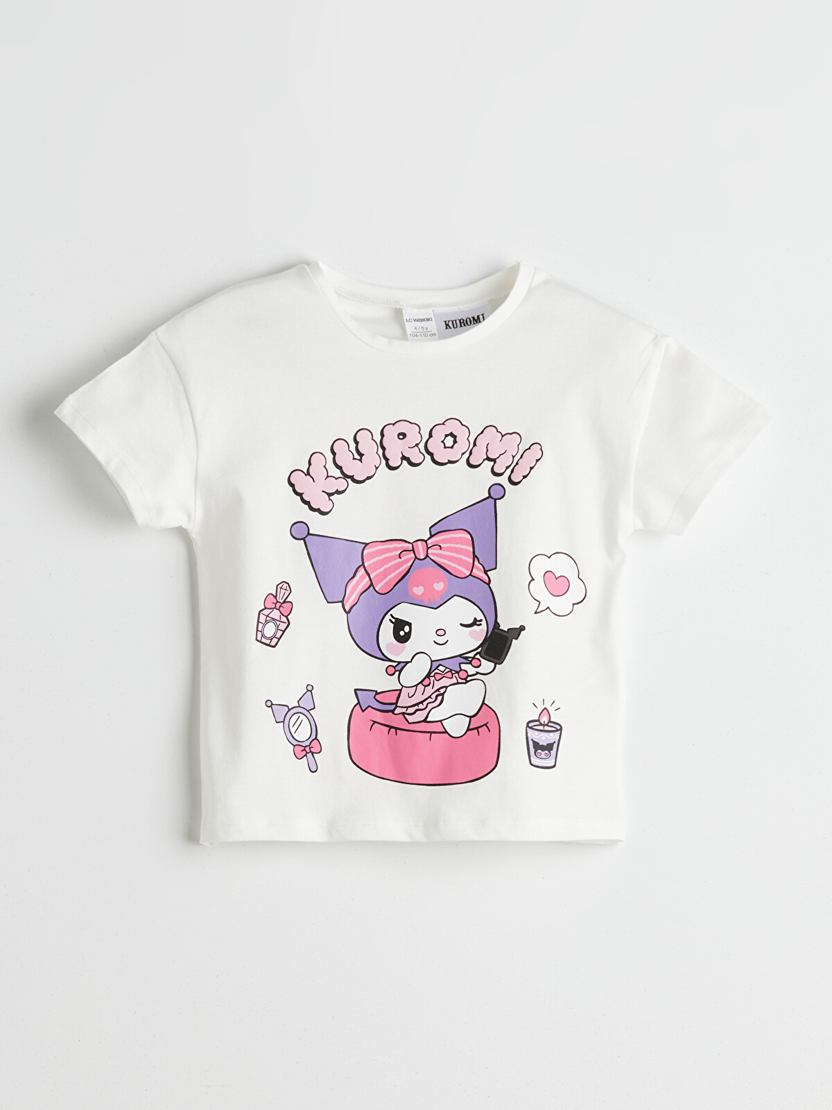 LCW Kids Beyaz Bisiklet Yaka Kuromi Baskılı Kız Çocuk Tişört