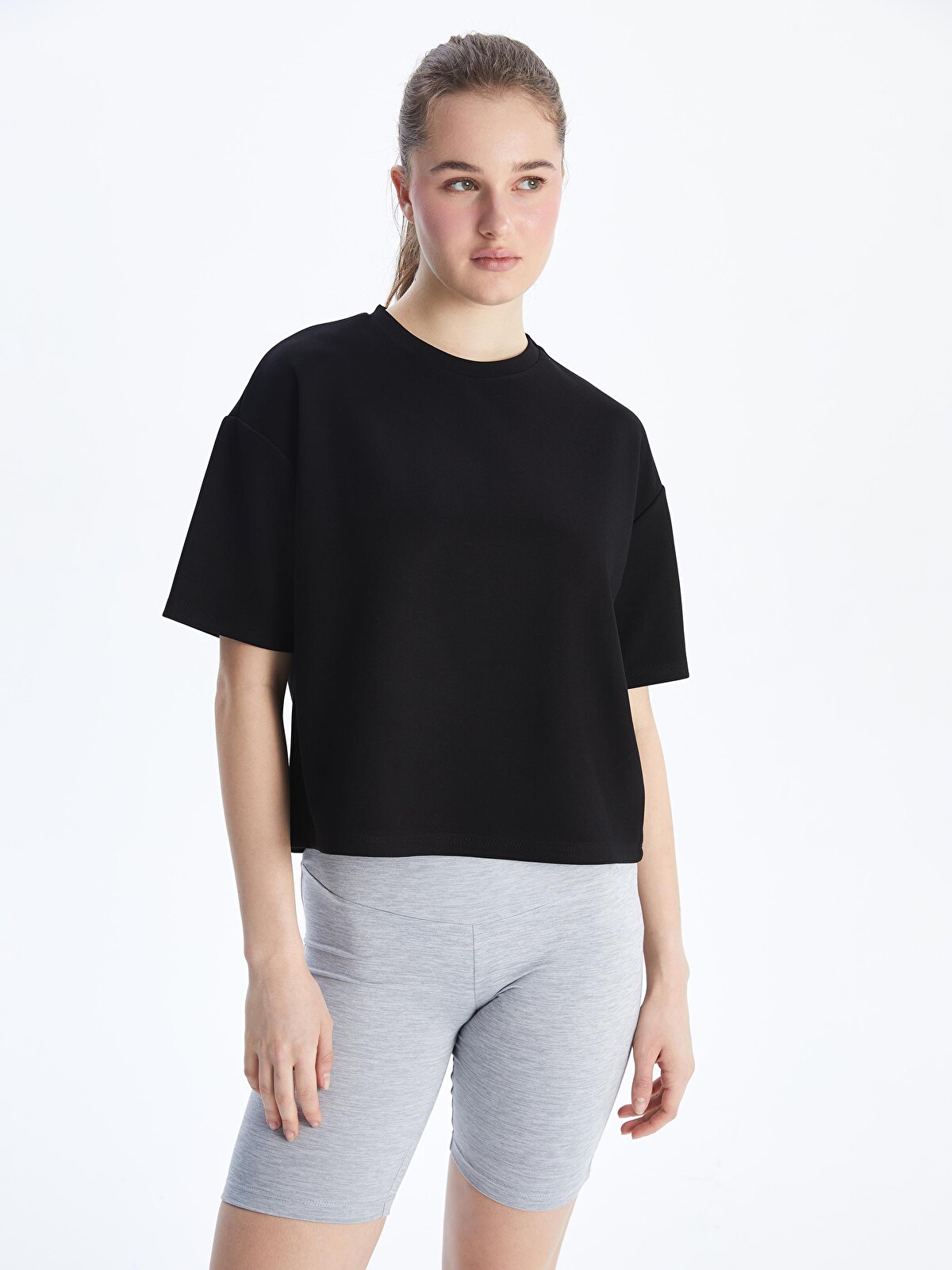 XSIDE ACTIVE Bisiklet Yaka Oversize Crop Kadın Spor Tişört XSIDE ACTIVE Bisiklet Yaka Oversize Crop Kadın Spor Tişört
