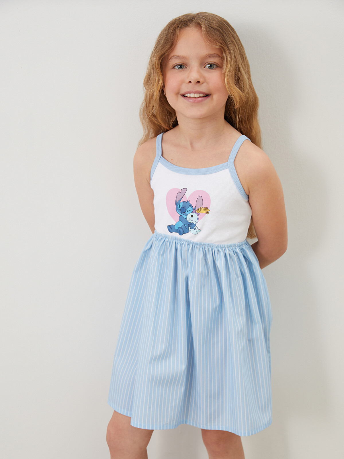 LCW Kids Stitch Baskılı Fırfırlı Kız Çocuk Elbise - S5P588Z1-LEN