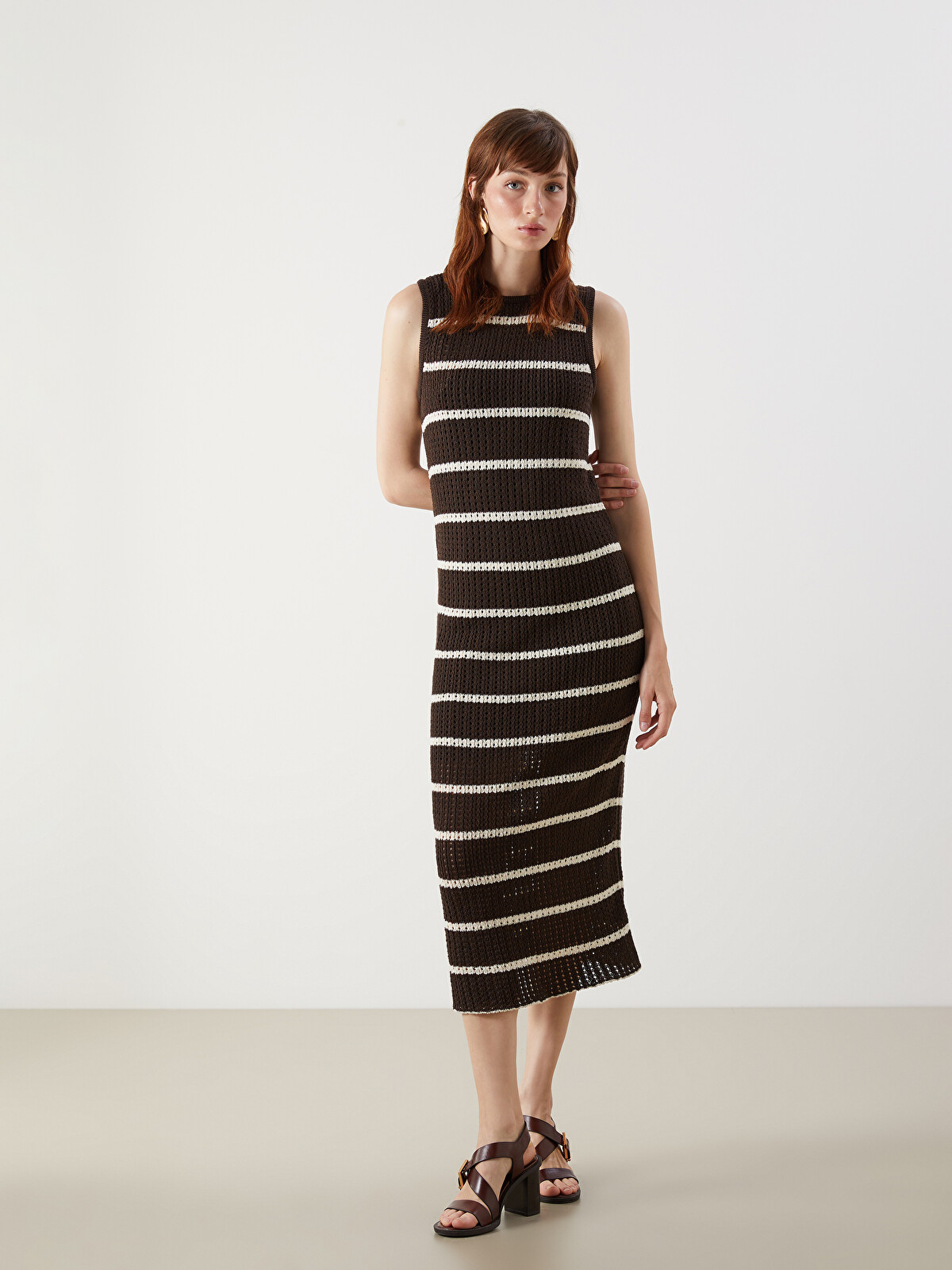 LCW Vision Crew Neck Striped Knit Dress - S5P729Z8-LEW | LC Waikiki