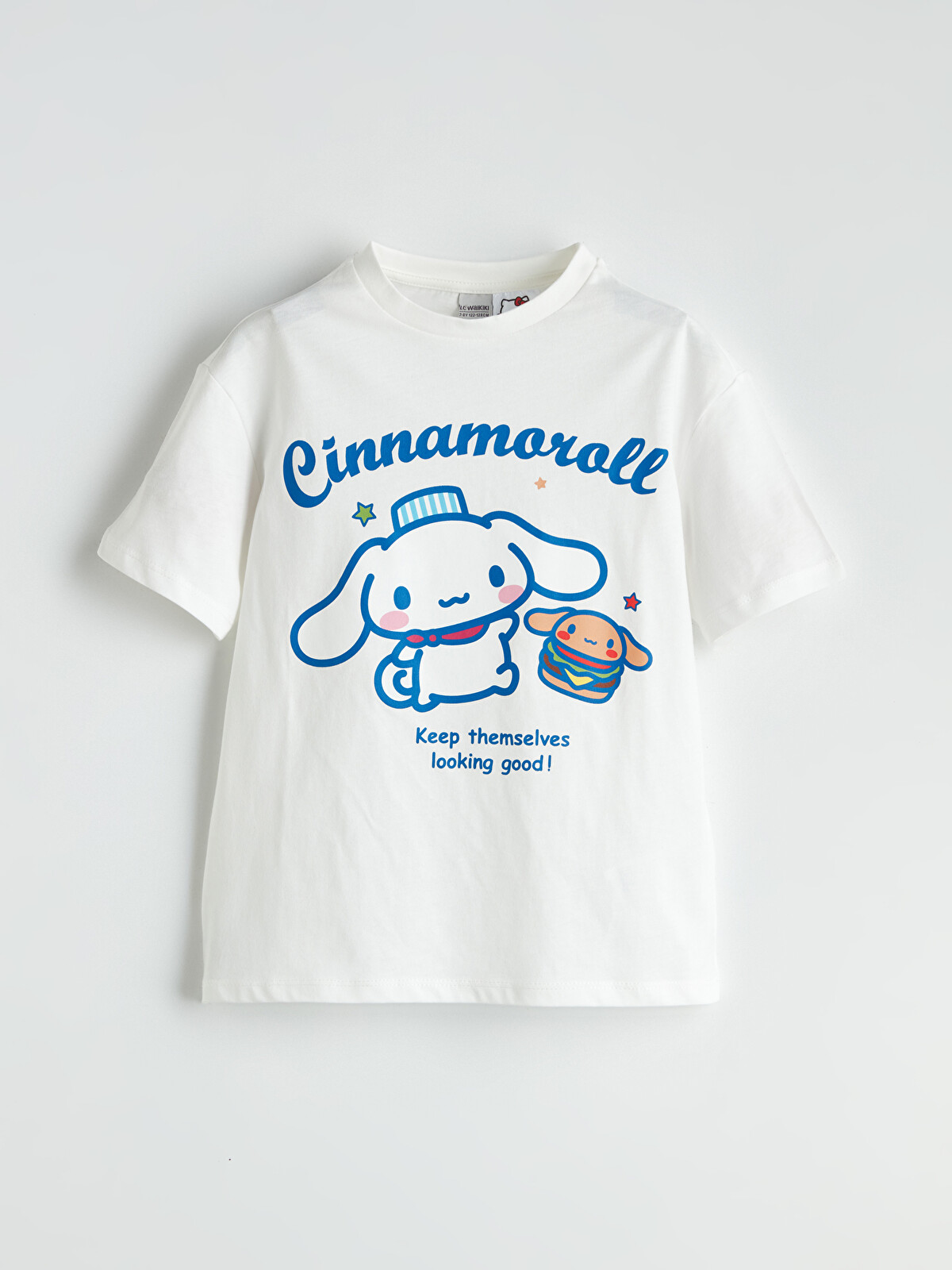 LCW Kids Bisiklet Yaka Cinnamoroll Baskılı Kız Çocuk Tişört
