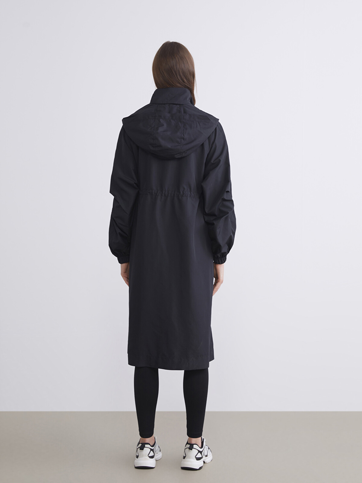 LCW Modest Siyah Dik Yaka Oversize Kadın Yağmurluk - S5PF40Z8-CVL