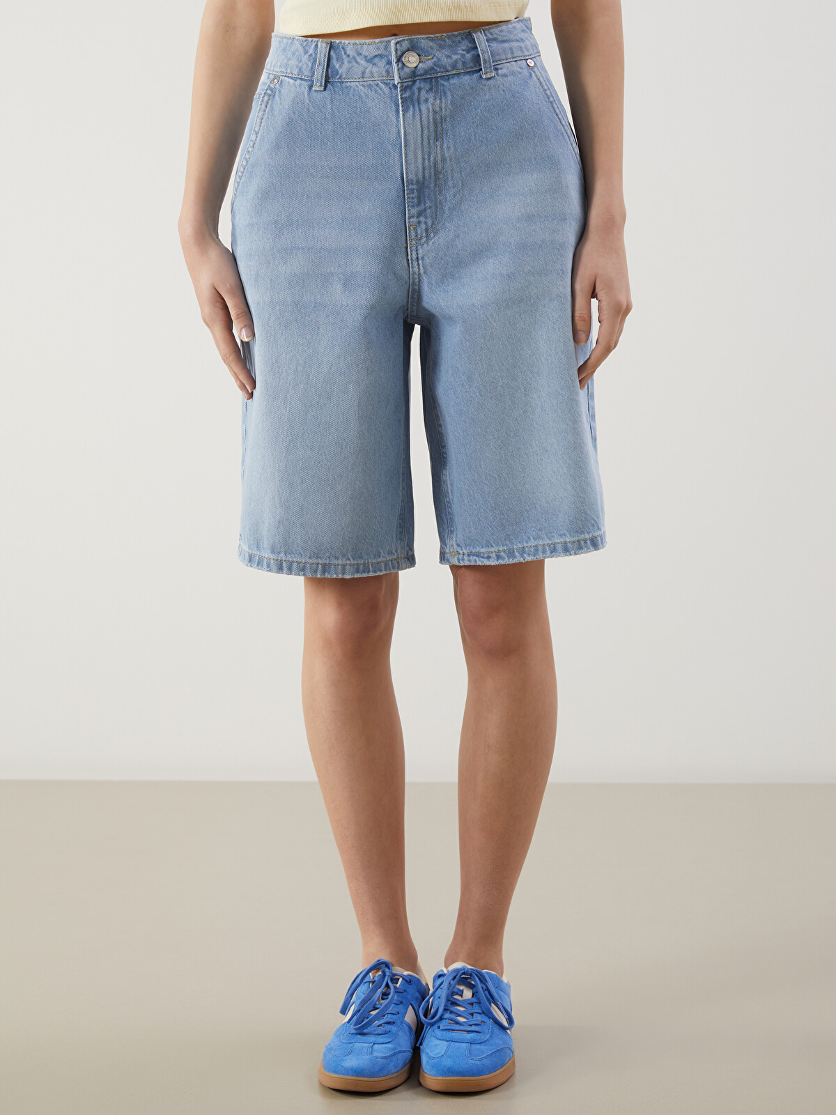 XSIDE Bermuda Fit Kadın Jean Şortolon - S5PJ47Z8-S1D | LC Waikiki