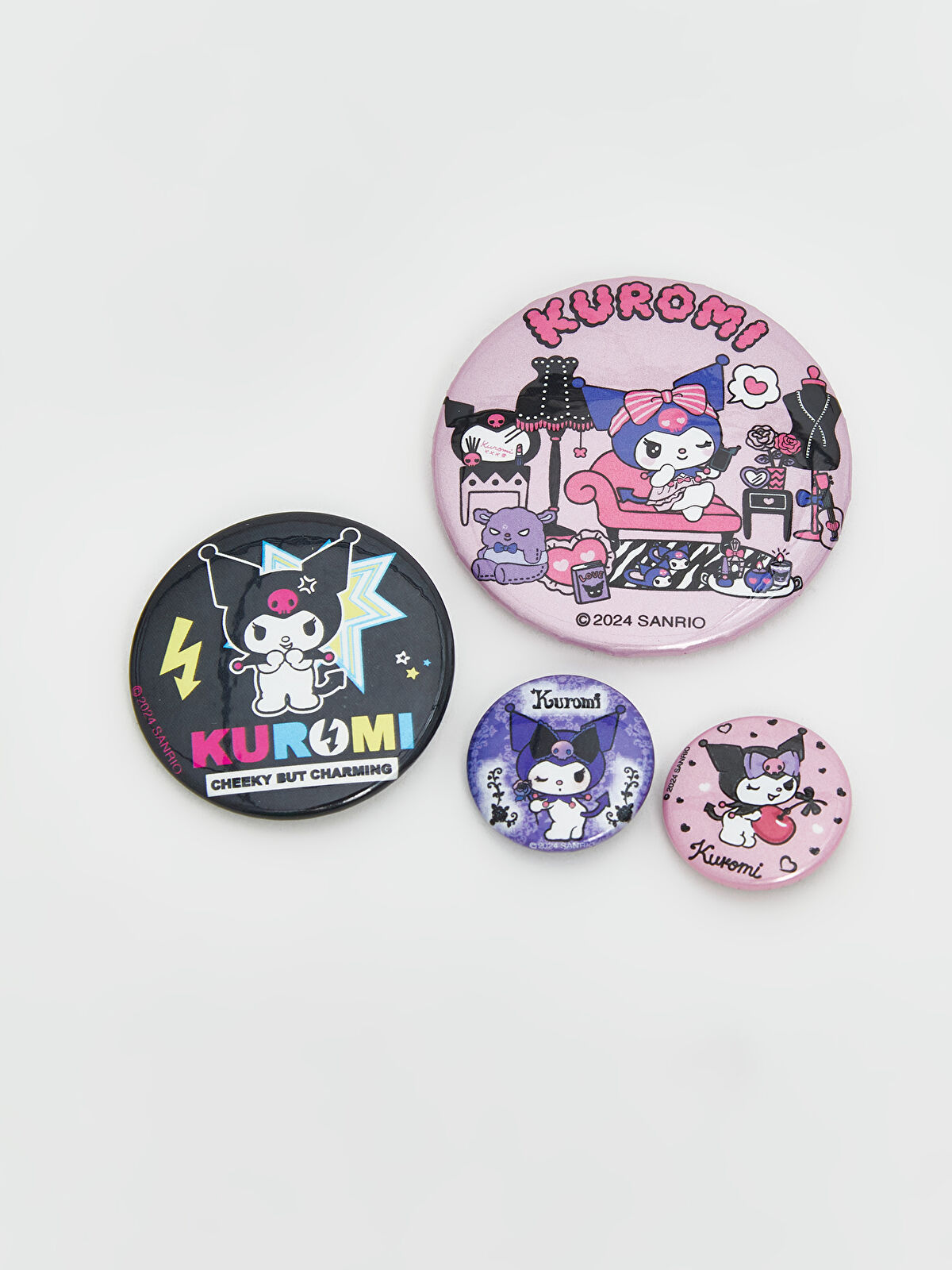 Hello Kitty Karışık Kuromi Baskılı Kız Çocuk Rozet Seti 4'lü