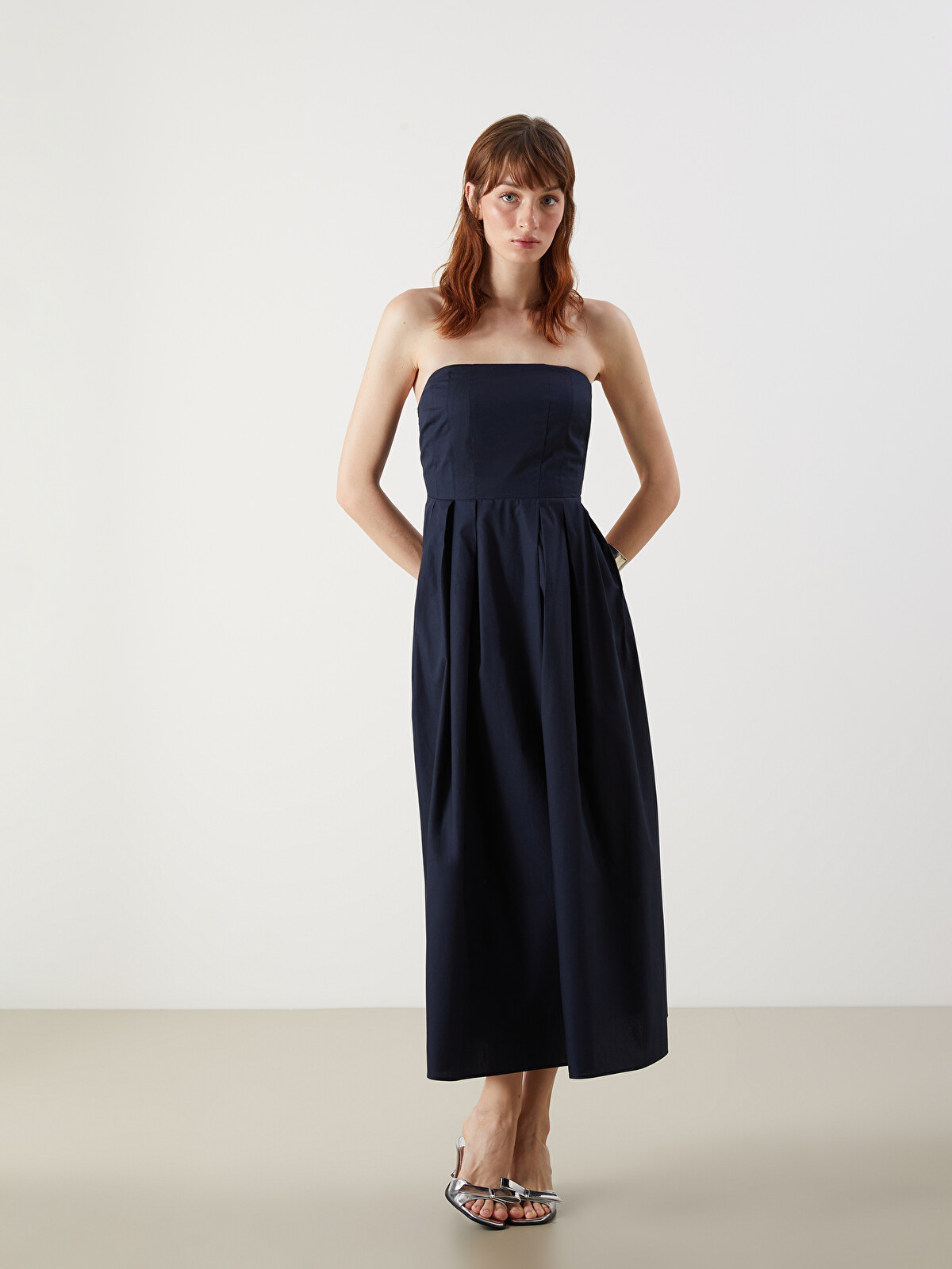 LCW Vision Lacivert Poplin Düz Dar & Slim Straplez Midi Elbise