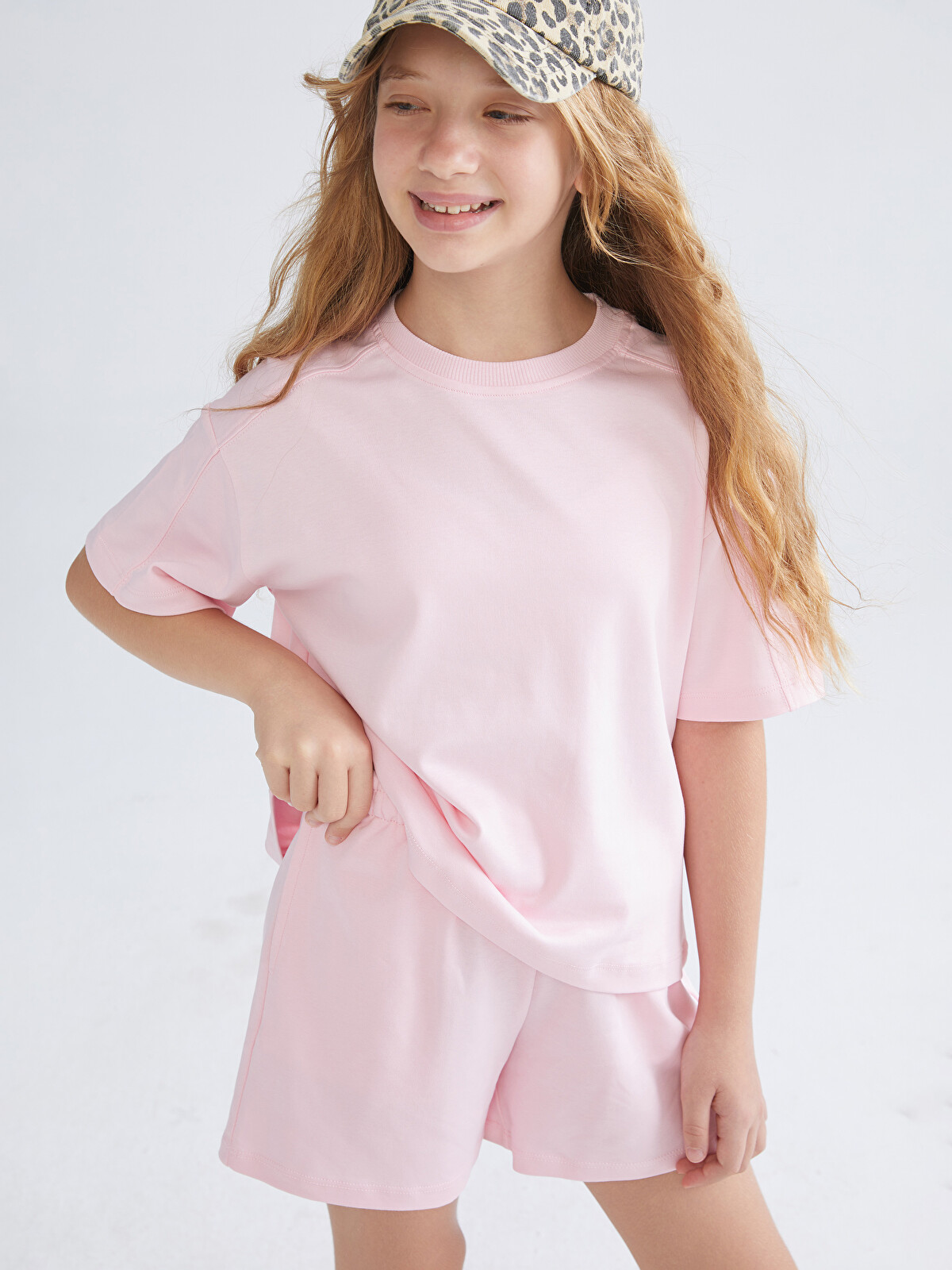 LCW Kids Pembe Bisiklet Yaka Kız Çocuk Tişört ve Şort - S5QR23Z4