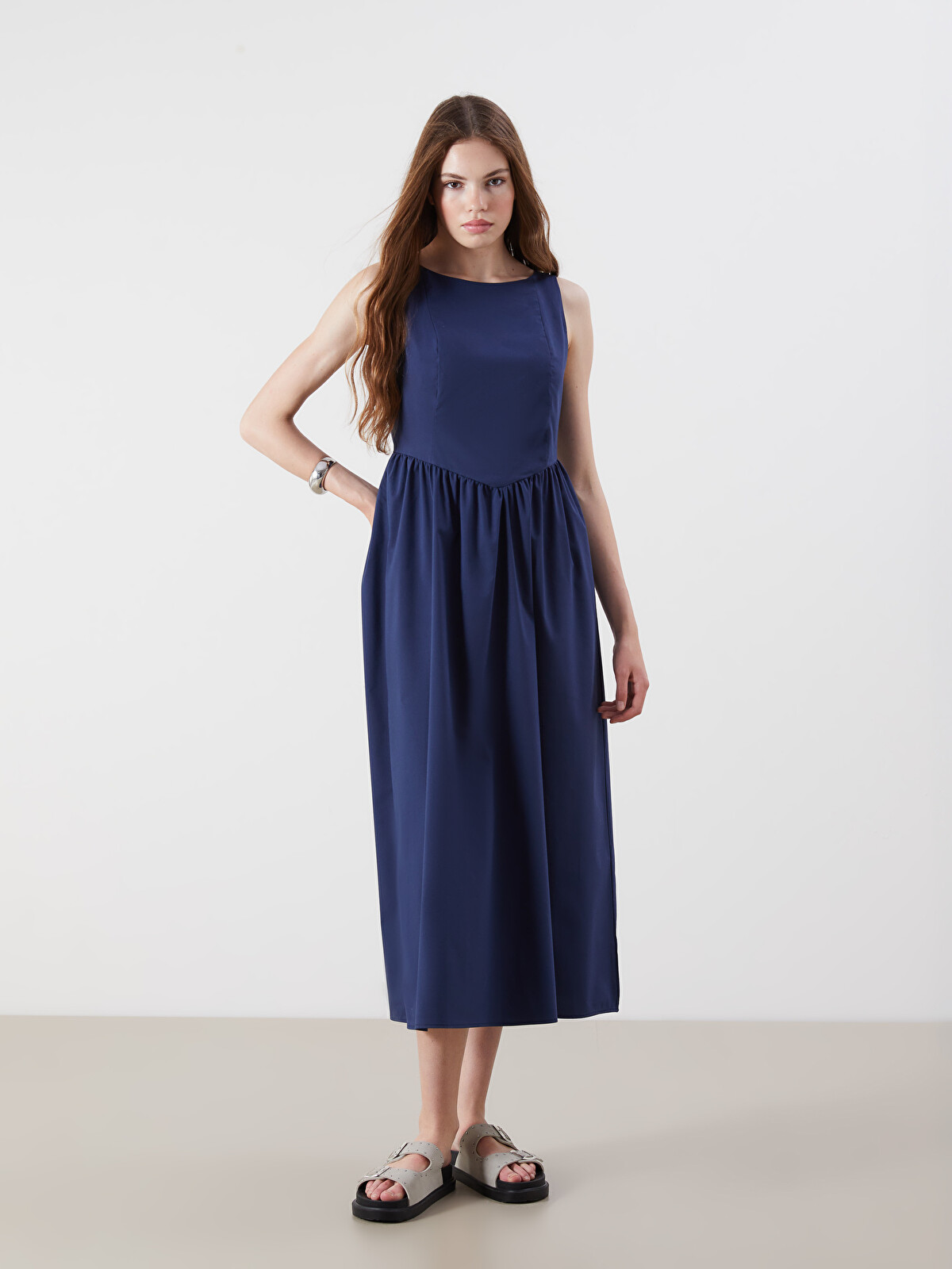 XSIDE Crew Neck Ruched Fitted Waist Dress - S5R335Z8-CRP | LC Waikiki