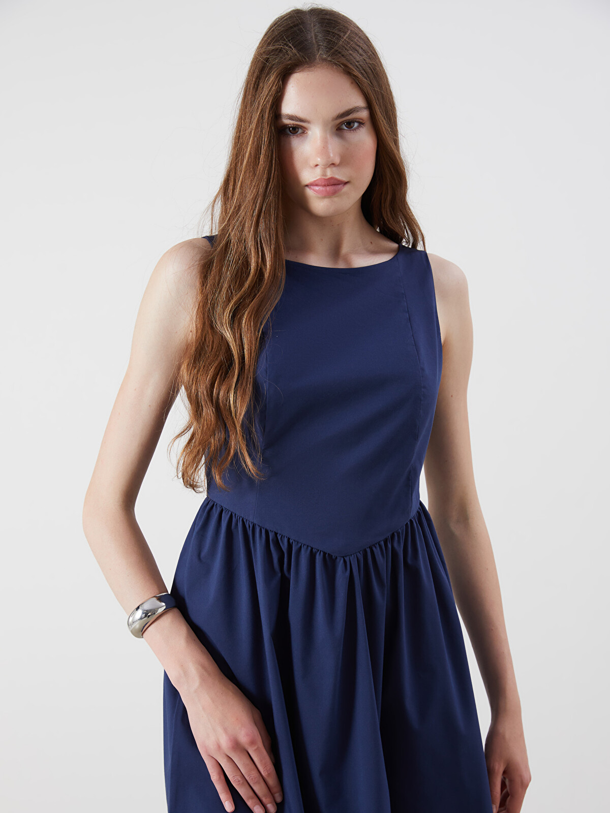 XSIDE Crew Neck Ruched Fitted Waist Dress - S5R335Z8-CRP | LC Waikiki