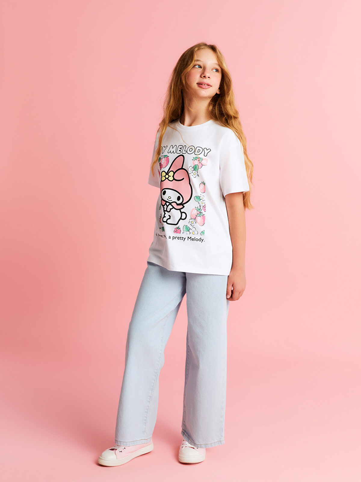 LCW Kids Bisiklet Yaka My Melody Baskılı Kız Çocuk Tişört