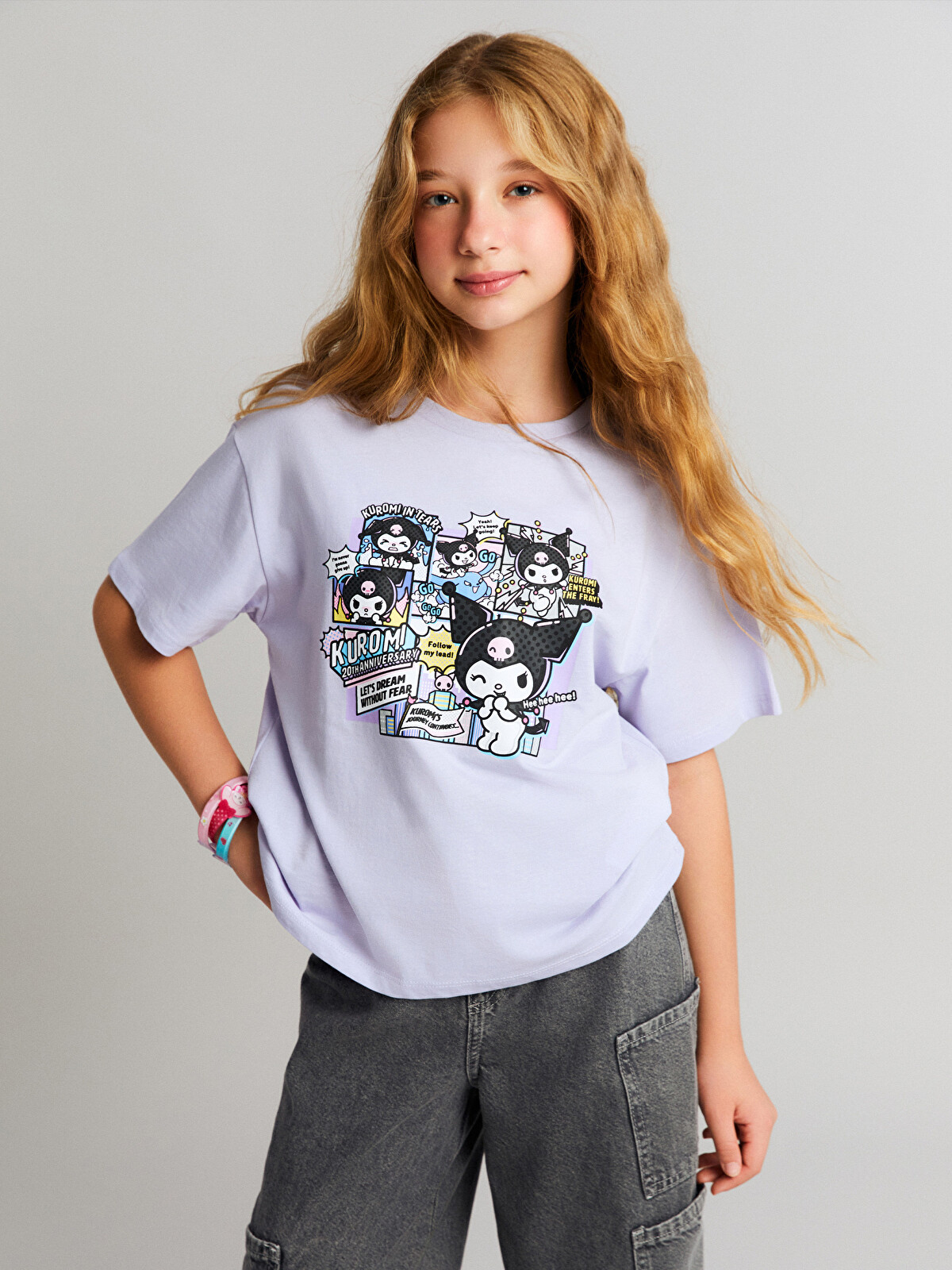 LCW Kids Lila Bisiklet Yaka Kuromi Baskılı Kız Çocuk Tişört