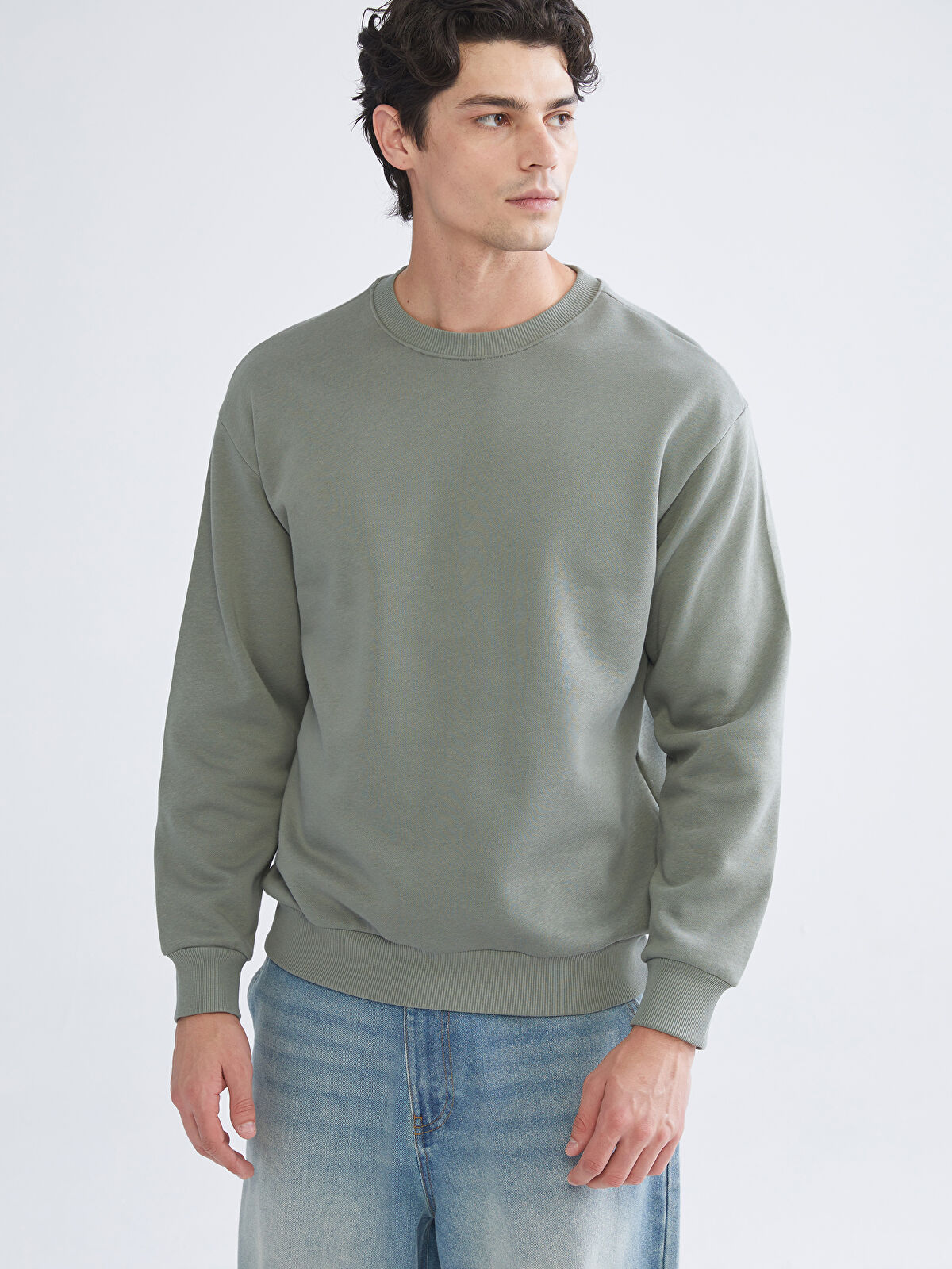 XSIDE Yeşil Bisiklet Yaka Erkek Sweatshirt - W50165Z8-ZAD | LCW