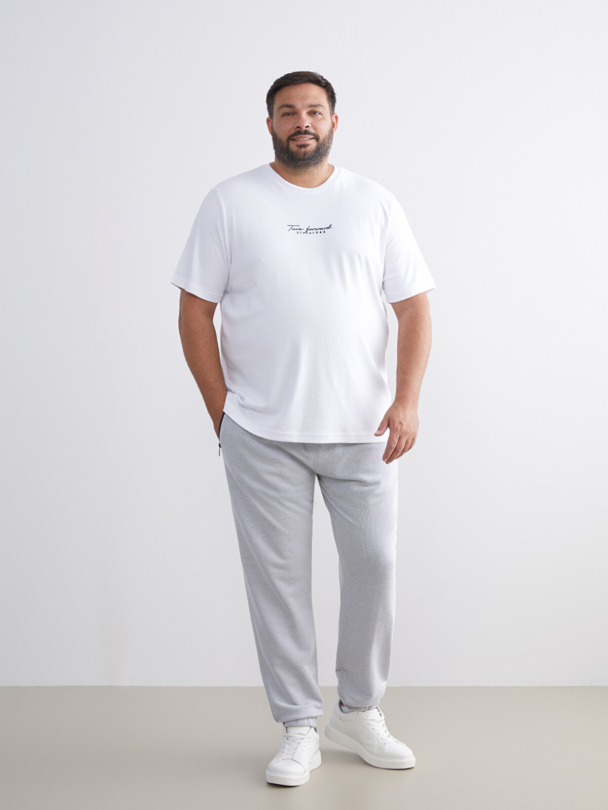 XSIDE Standard Fit Men's Jogger Sweatpants - W50173Z8-J2B - LC Waikiki