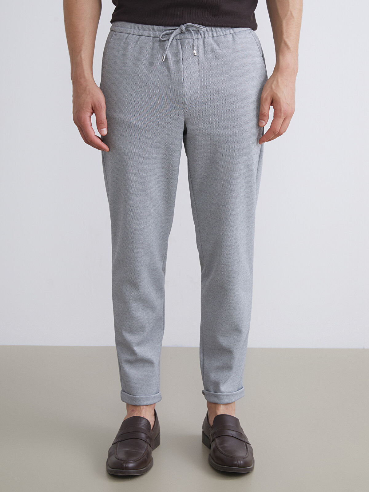 LCW Vision Standard Fit Men's Trousers - W51182Z8-CUZ | LC Waikiki