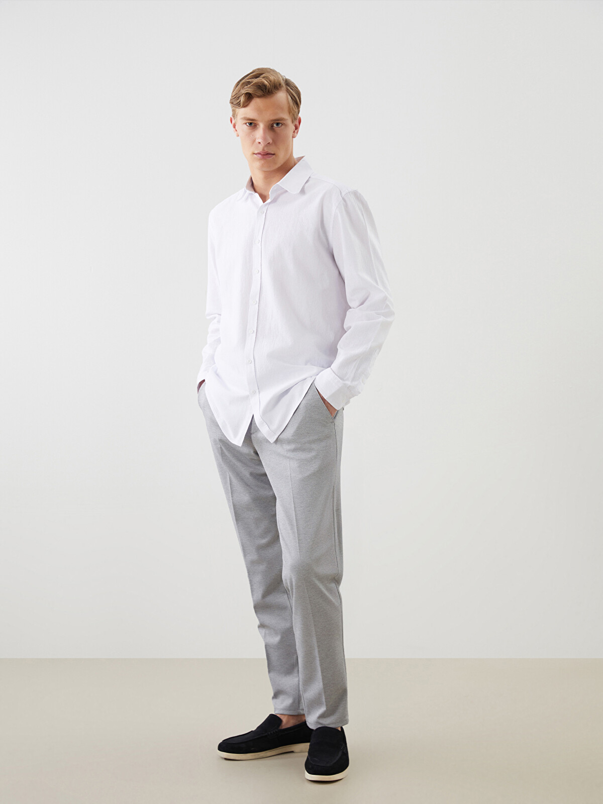 LCWAIKIKI Classic Gri Dar Kalıp Erkek Chino Pantolon - W51785Z8