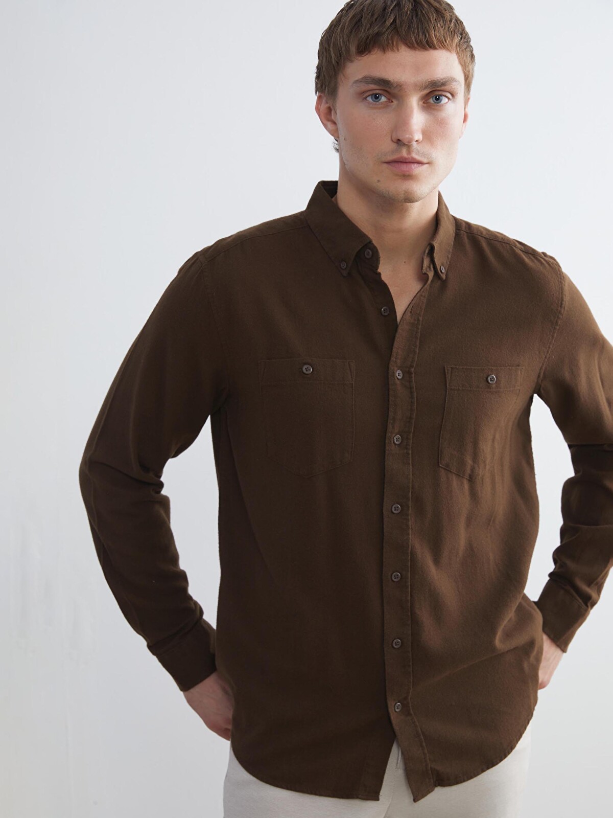 LCWAIKIKI Classic Regular Fit Uzun Kollu Gabardin Erkek Gömlek