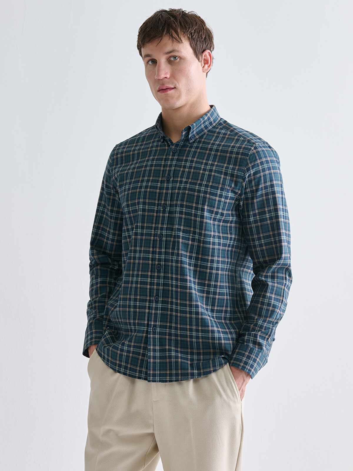 LCWAIKIKI Classic Regular Fit Long Sleeve Plaid Men's Shirt