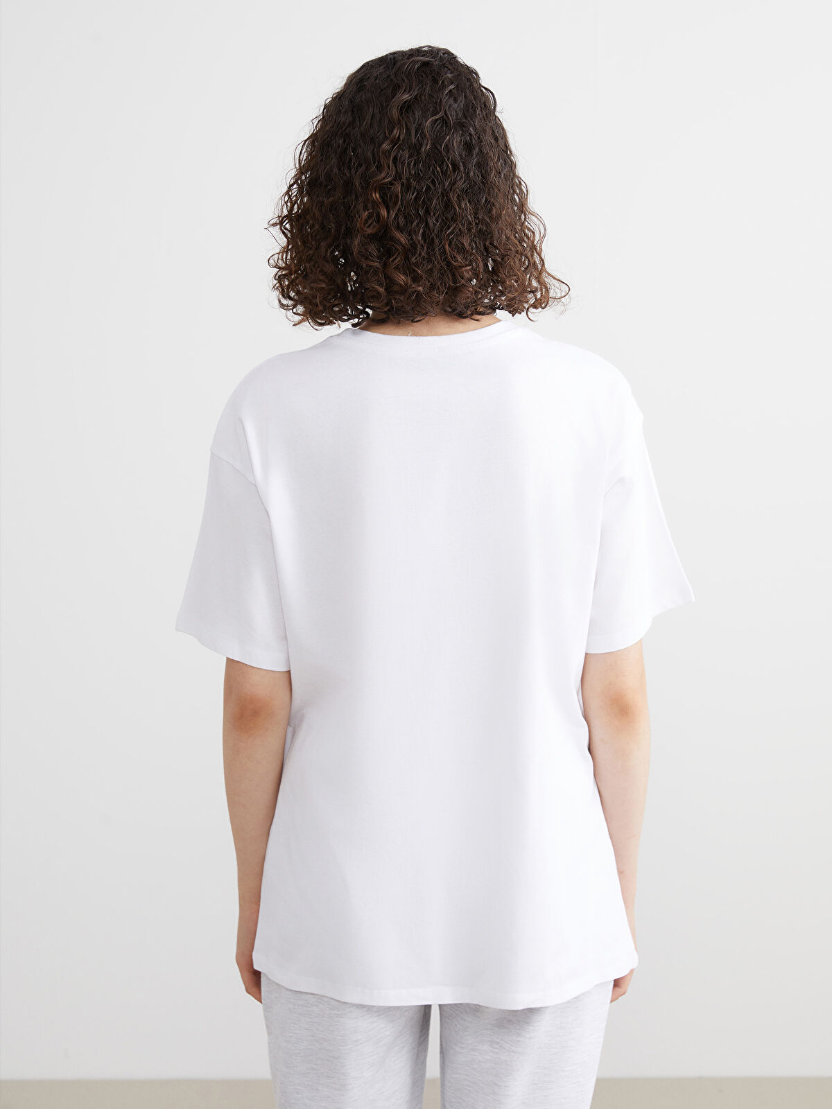 Лесбиянкалардың волосатые письки жалататын онлайн порно видеолары Жапон порно