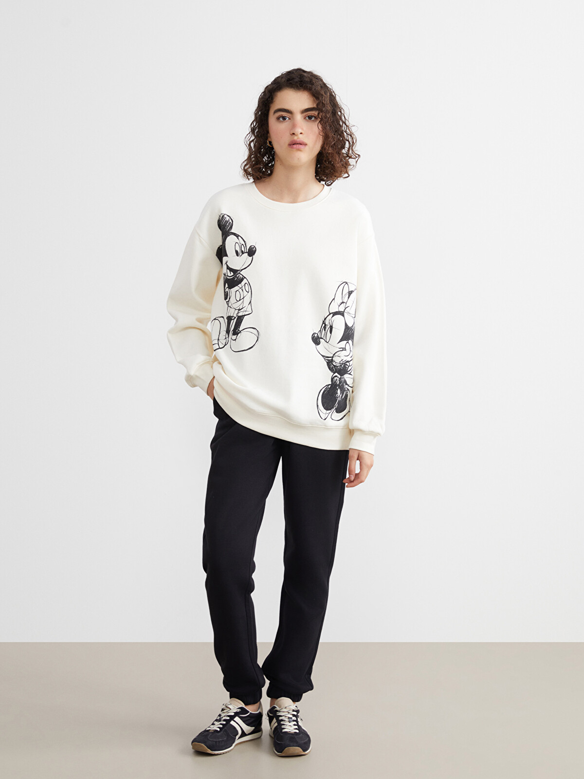 XSIDE Mickey And Minnie Mouse Printed Oversize Women's Sweatshirt