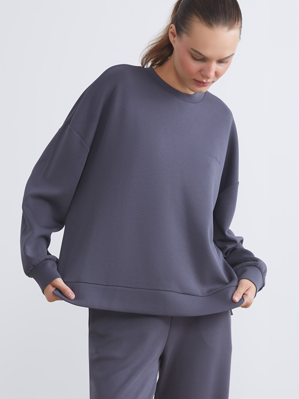 LCW Vision Modal Blend Oversize Women's Sweatshirt - W55563Z8-HGV