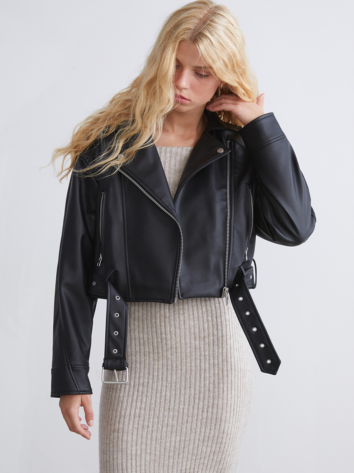 XSIDE Siyah Biker Yaka Kadın Deri Görünümlü Ceket - W55592Z8-CVL | LCW