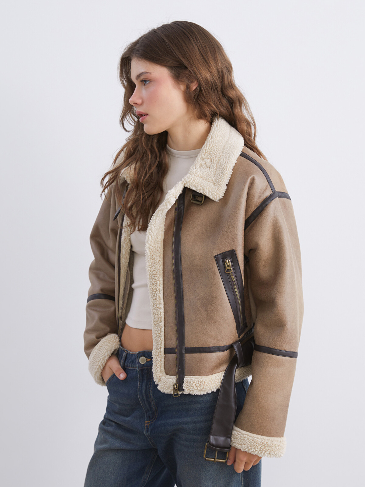 XSIDE Kahverengi Kürk Yaka Oversize Kadın Süet Mont - W56119Z8-KK3